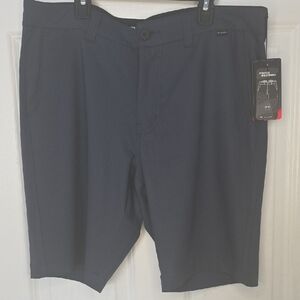 New Travis Mathew Dark Blue Flat Front Shorts Size 34